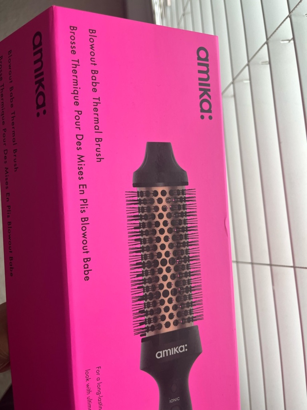 Amika blowout babe thermal brush
